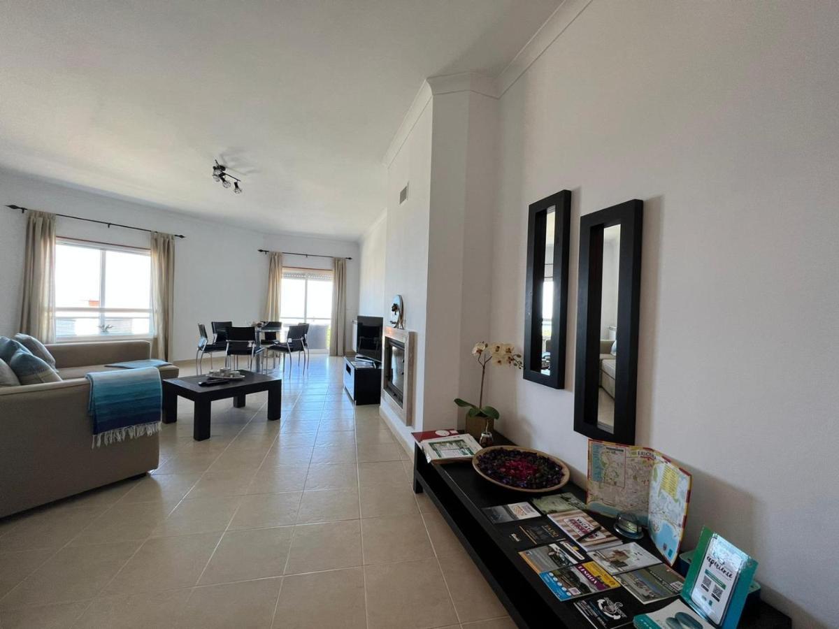 Amazing Lodge By The Ocean - Fully Equipped! Ericeira Buitenkant foto